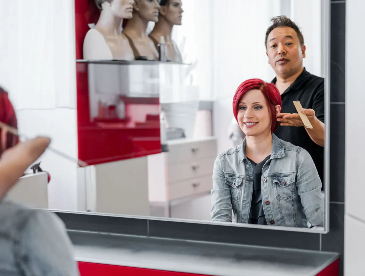 Karglmayer | Ihr Profi rund um Haarersatz, Haarverlängerung und alles rund um Frisuren in Wien und Graz.
